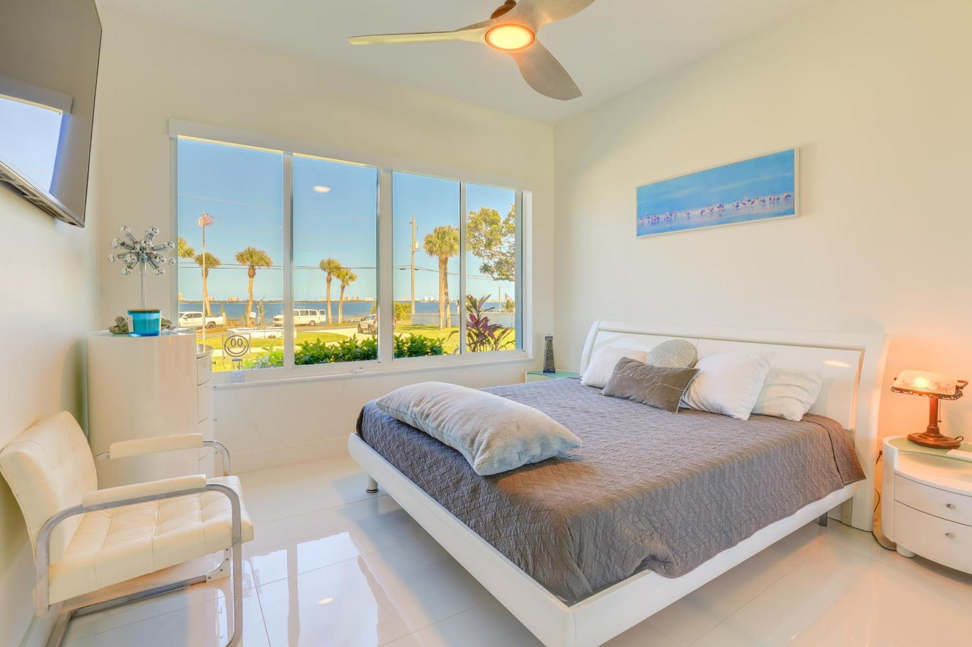 Sleek Fort Pierce Vacation Rental With Private Dock! Exterior photo