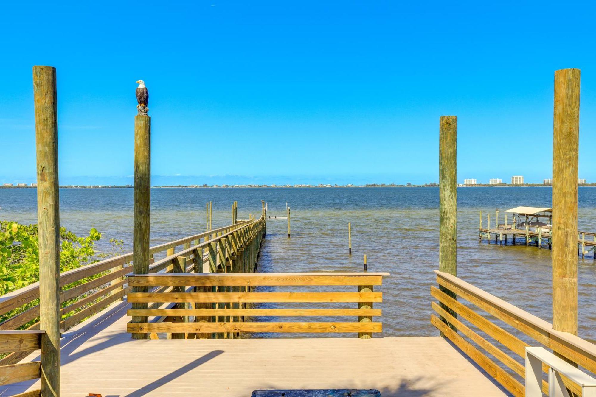 Sleek Fort Pierce Vacation Rental With Private Dock! Exterior photo